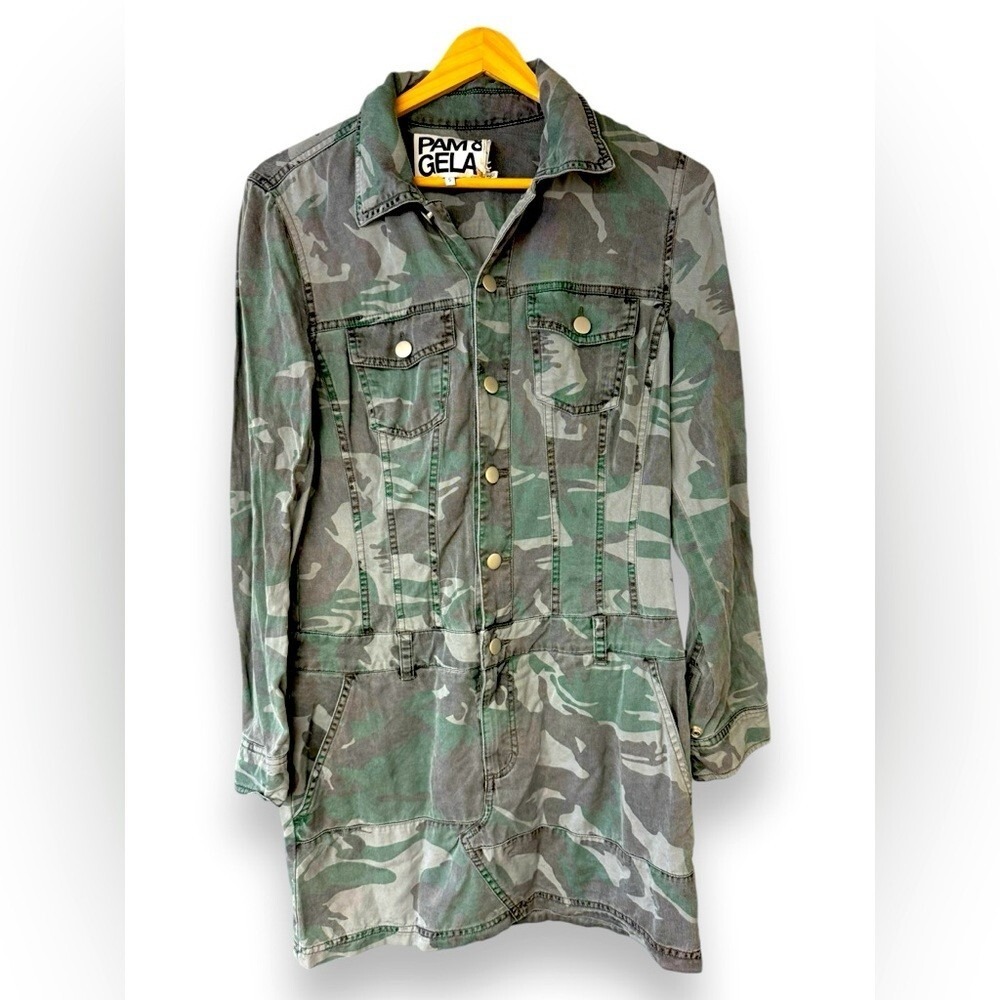 Pam & Gela NWOT Camo 3/4 Button Down Dress | Size Small